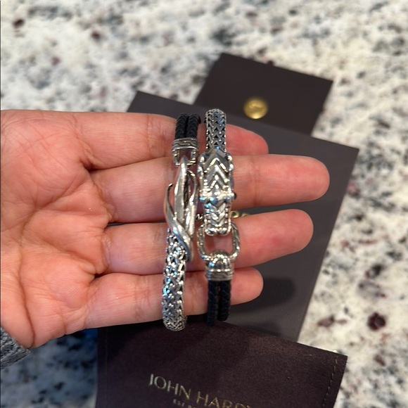 John Hardy Black and Silver Men's Bracelet - Picture 2 of 6